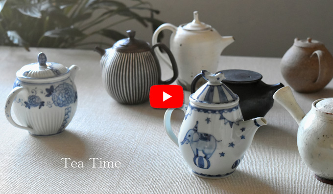 「Tea Time 展」ギャラリー初日の様子