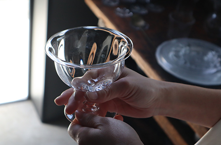 鈴木亜以さん 作者インタビュー2025 | 暮らしのうつわ花田