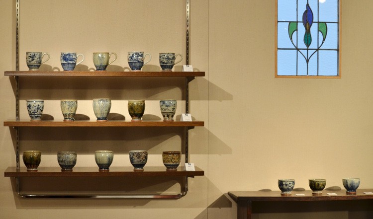 暮らしのうつわ300選