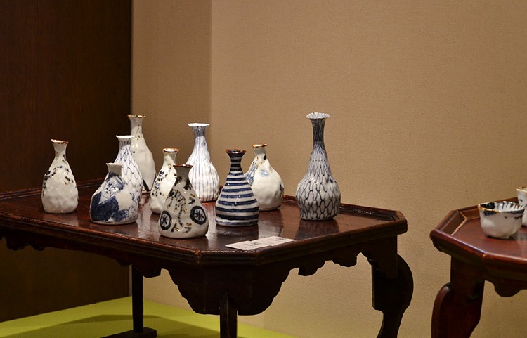 村田森白磁徳利