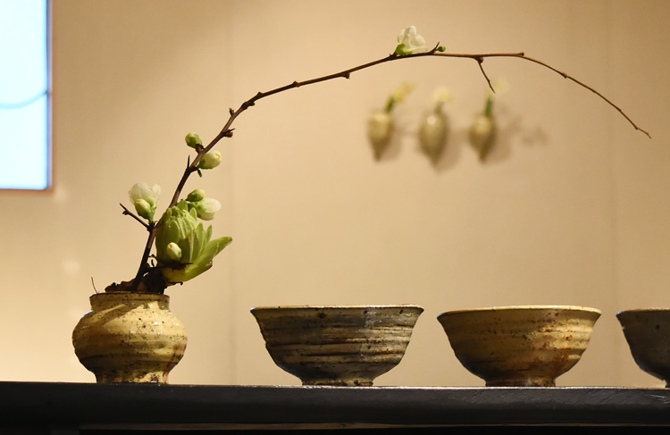 花器 花活 一輪差 ｜ 暮らしのうつわ 花田 作家もの和食器（陶器 磁器 ...