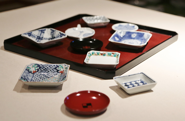 豆小皿5枚　　匠シリーズ作家物 楽天市場】九谷焼 小皿 豆皿 選べる20種類 九谷アート小皿