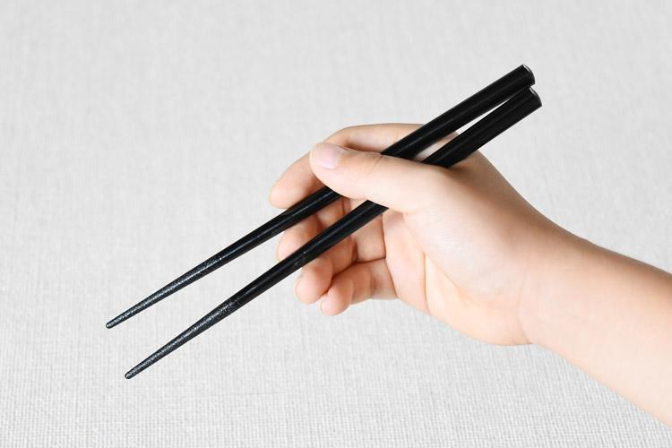 子供箸 黒