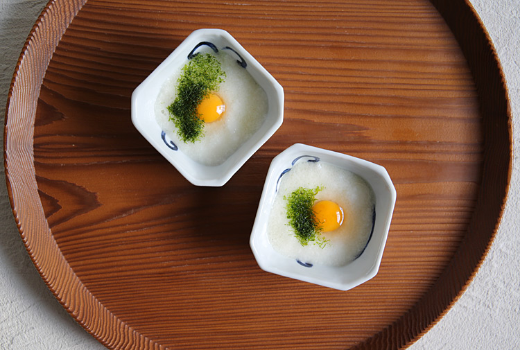 ほたる窯 色絵唐草角小鉢 ｜ 暮らしのうつわ花田 和食器 通販