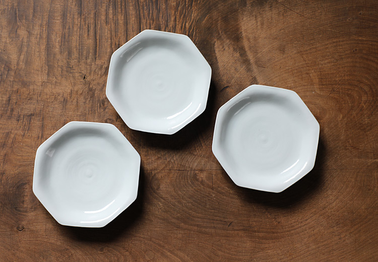 白磁八角皿（小）