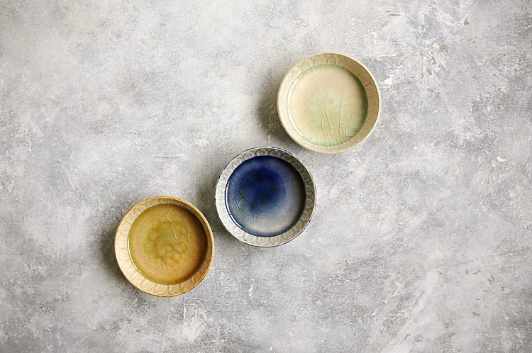 琥珀釉花弁平小鉢