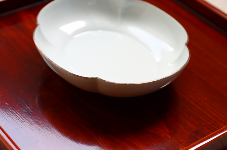 白磁口紅モッコ小鉢