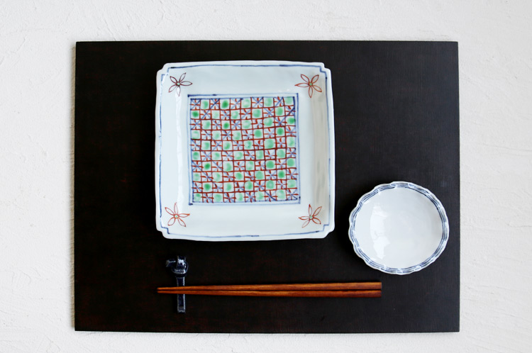 渕三本線輪花楕円皿（小）