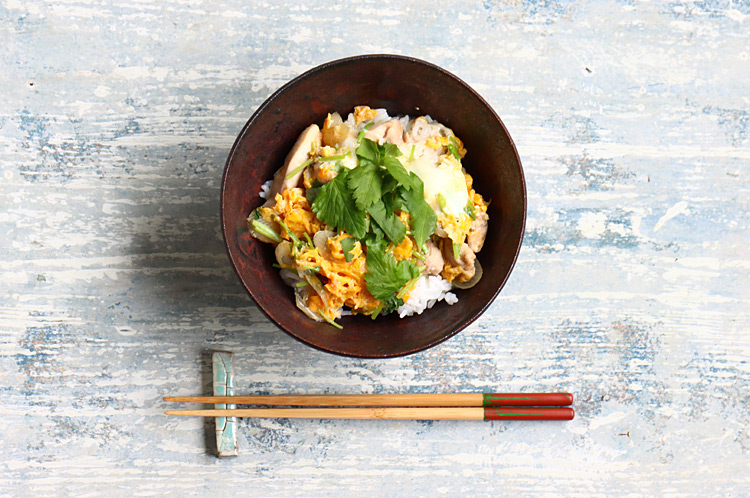 鉄釉小丼