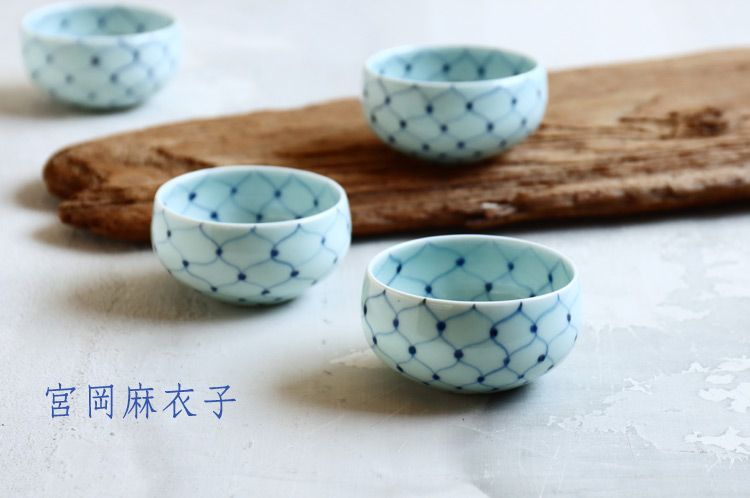 宮岡麻衣子