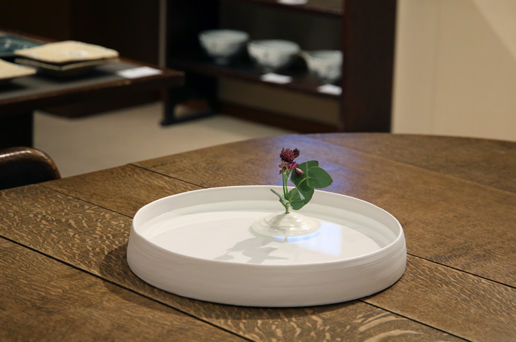 白川石製二重枡形手水鉢　薄形 白川石製二重枡形手水鉢 薄形