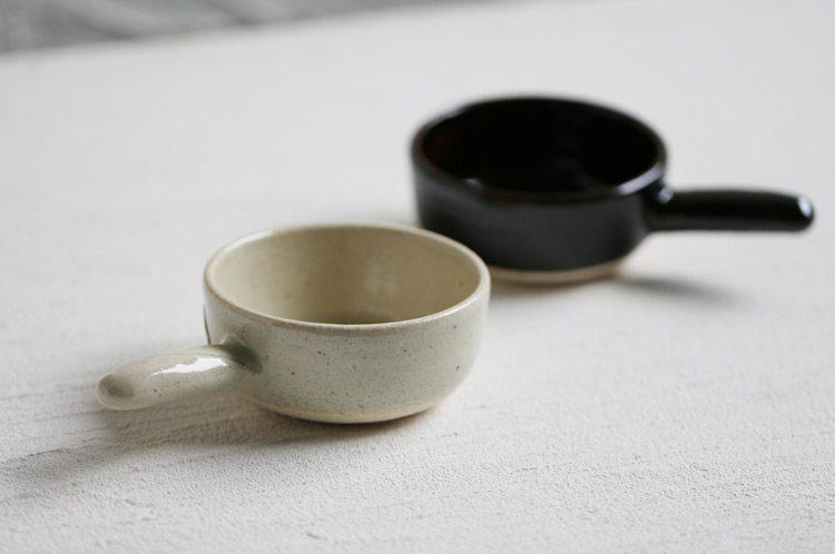 >灰釉片手パン4寸