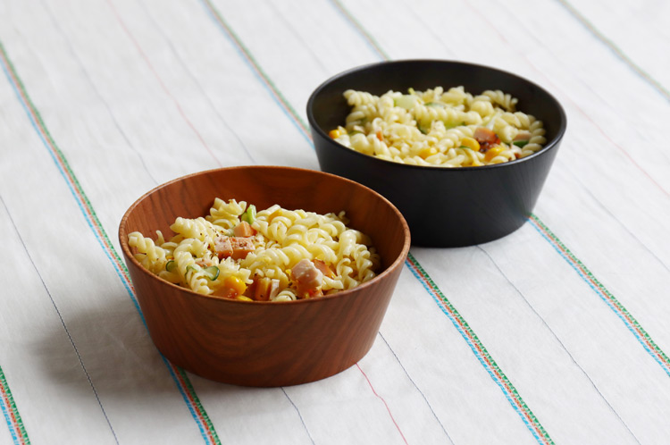 ふじい製作所 27 スナックボウル ケヤキ 黒拭漆 ｜ 暮らしのうつわ花田