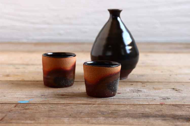 カップ・酒器・花器・他 余宮隆 ｜ 暮らしのうつわ 花田 作家