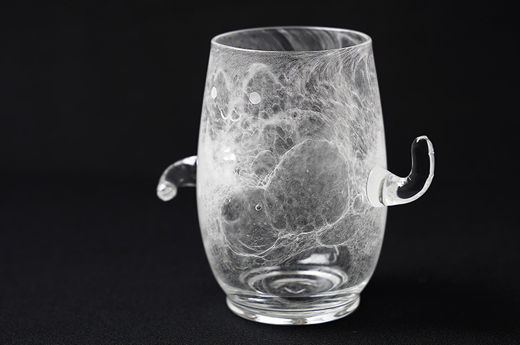 スナオミガラス