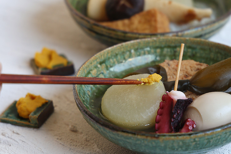 織部からし豆皿