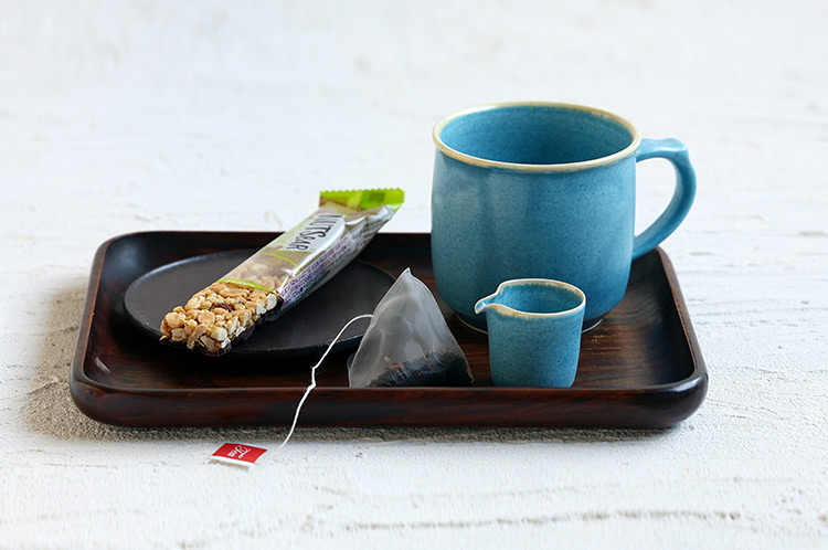 >4 小さなミルク入れ