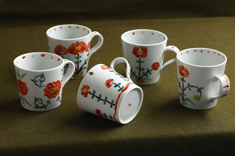 色絵花柄マグカップD