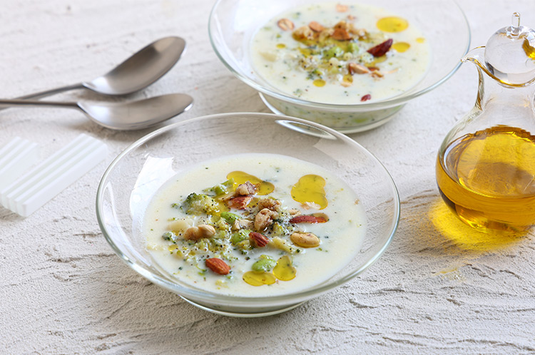 市川知也×水垣千悦 二人展　皿・鉢・飯碗