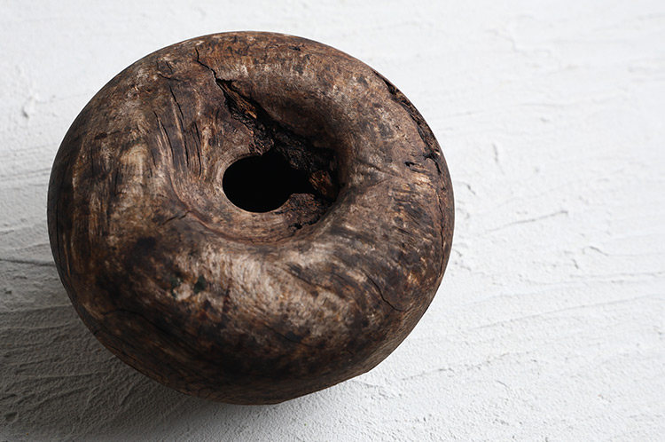 6 アースFin 花器オブジェ ナラ/アース無塗装（飯田慎一）