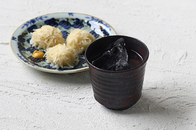 焼酎カップ鉄釉