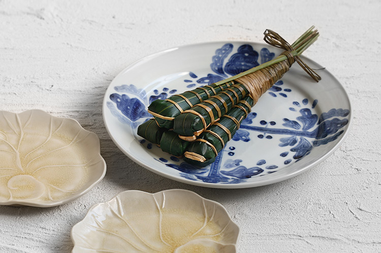 >115 染付文様9寸皿