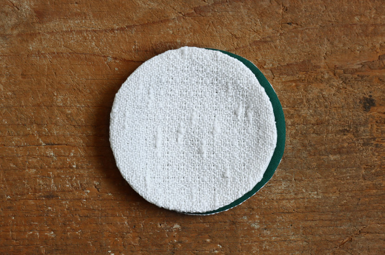 >コースター綾織（裡面 虫襖）10cm丸