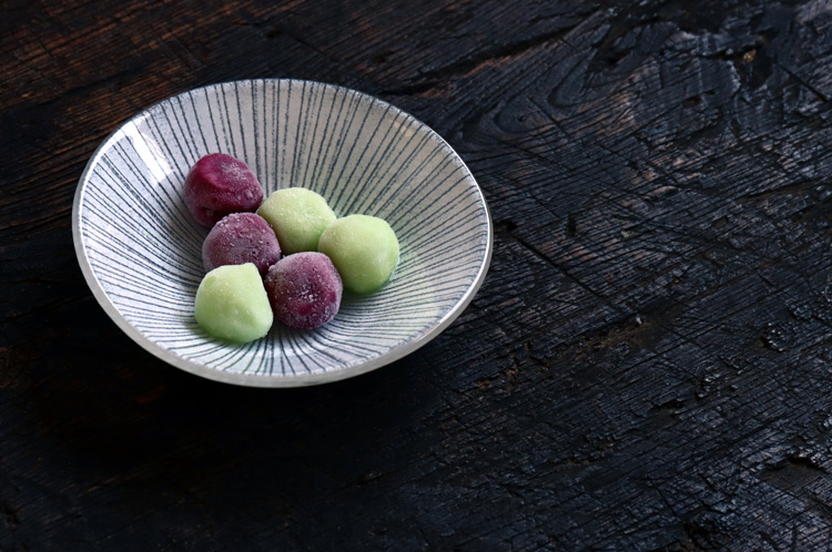 >28 snowline小鉢 艶あり