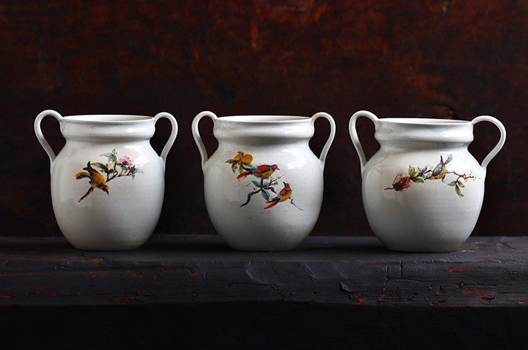 松本郁美　灰釉　掻き落とし　輪花　豆皿 3枚セット 松本郁美 灰釉 掻き落とし 輪花 豆皿 3枚セット