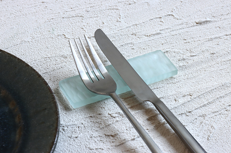 >氷鱗ガラス豆板