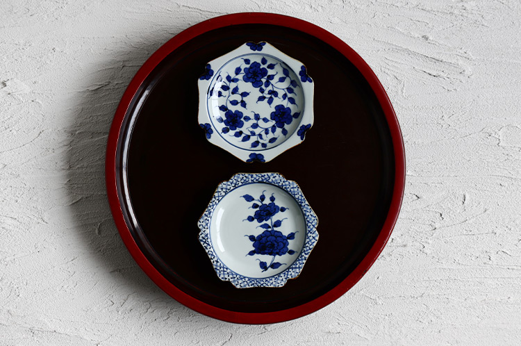 小林巧征 輪花六角皿牡丹唐草文 ｜ 暮らしのうつわ花田 和食器 通販