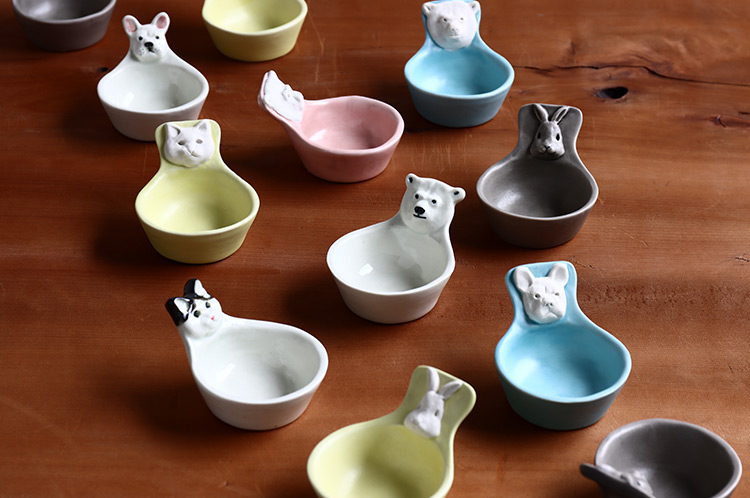 >コーヒーメジャーか豆鉢かG