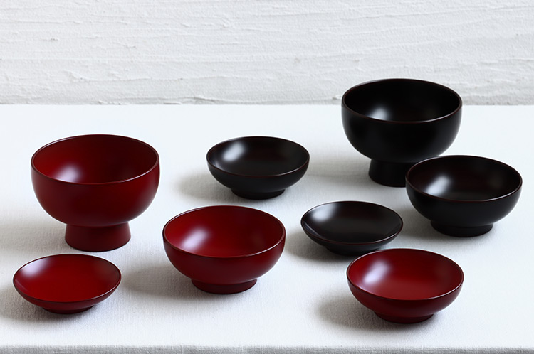 浄法寺 四ツ椀（溜）国産漆 ｜ 暮らしのうつわ花田 和食器 通販