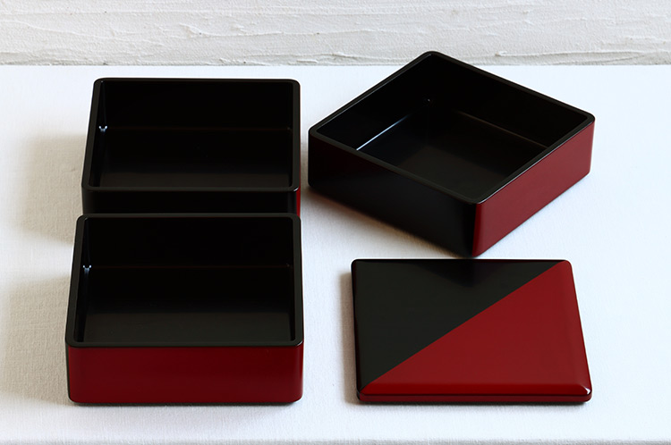 浄法寺 三段角重箱（片身替） ｜ 暮らしのうつわ花田 和食器 通販