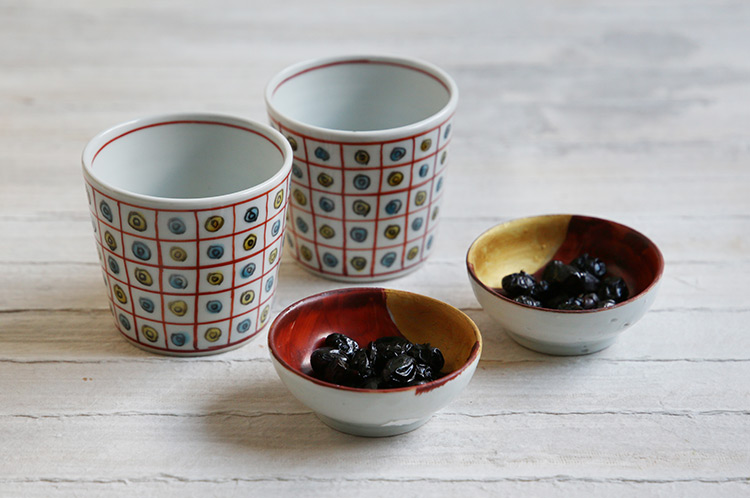 重田 良古 そば猪口 赤格子丸文 ｜ 暮らしのうつわ花田 和食器 通販