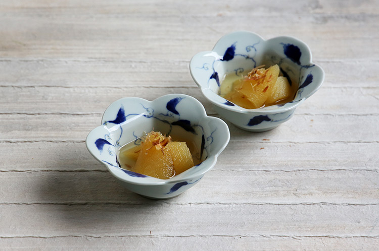 >蔦文輪花六角小鉢