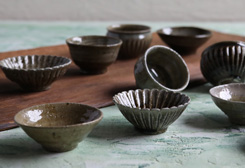 鎬リム皿 余宮隆｜暮らしのうつわ 花田 作家もの和食器 通販の専門店