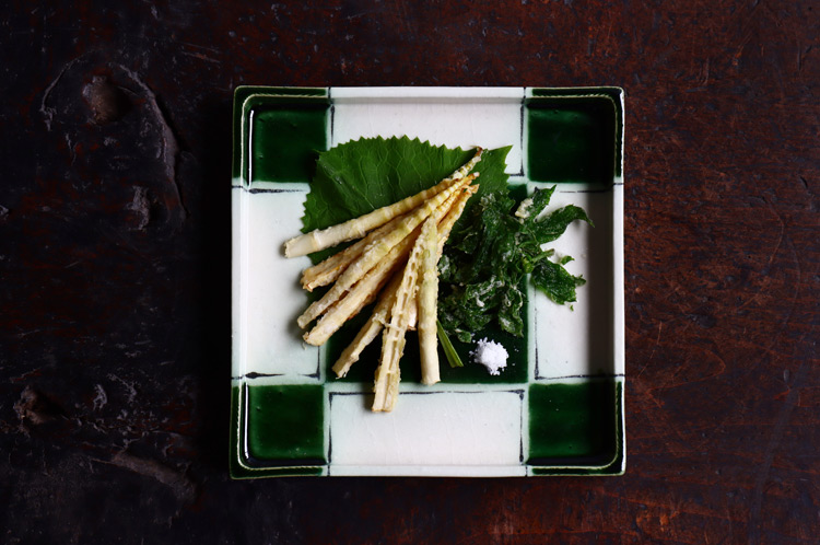 織部市松角大皿